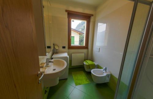 Argegno Apartment | Residence degli Oleandri 4B