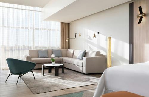 Ferno Hotel | Sheraton Milan Malpensa Airport Hotel & Conference Centre