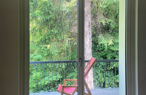 Valganna Apartment | Spacious and bright apartment surrounded by greenery 10 minutes from Varese