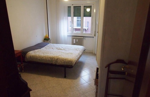 Crescenzago Apartment | Sunny, metro-friendly apt. near Martesana canal