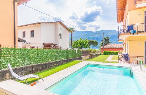 Lierna Apartment | Sweet Caroline