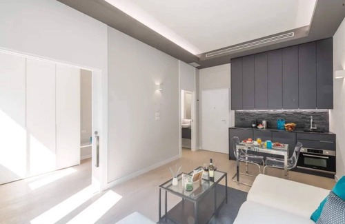 Milan Centre Apartment | Sweett | Duomo III - One Bedroom Apartment, Sleeps 3