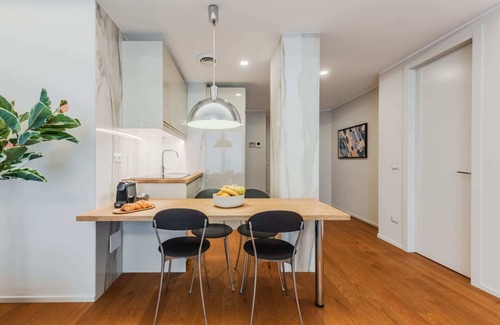 Guastalla Apartment | Sweett | Luxury Velasca VI