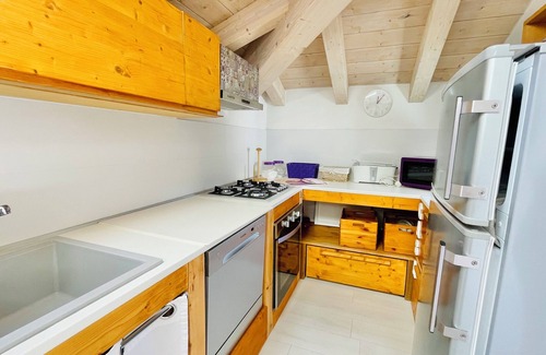 Consiglio di Rumo Apartment | The artist's house - Apartment near the lake