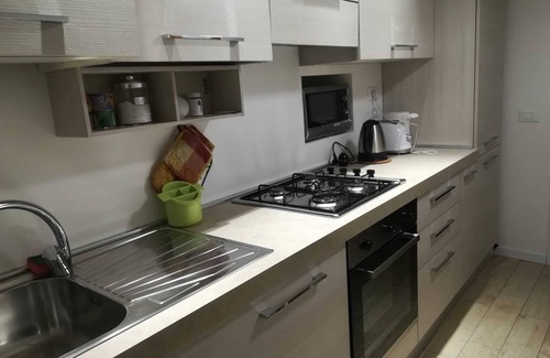 Central Station Apartment | THE HOUSE OF PASSENGERS COZY APT DOWNTOWN near CENTRAL STATION TERMINAL -AIRBUS