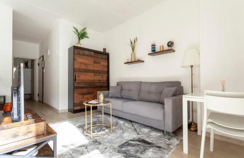 Bovisa Apartment | The Tropical Place