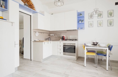 Porta Genova Apartment | Top Clean Charming Apartment Darsena Navigli
