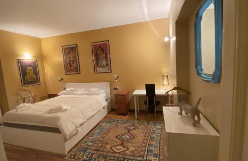 Zona Risorgimento Apartment | VFH Stylish Boutique Apartment-City Center