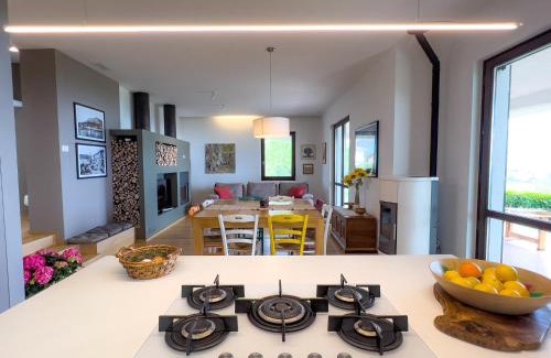 Puegnago del Garda Villa | Villa Anna Miralago