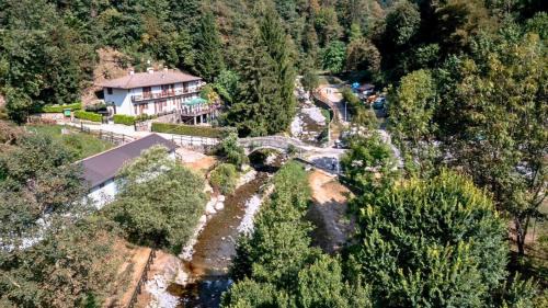 Cerano d'Intelvi Apartment | Villa Delle Rose