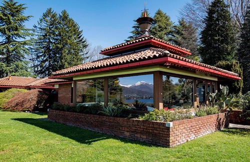 Laveno Mombello Villa | Villa Laveno Summary: