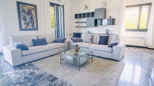 Desenzano del Garda Apartment | Villa Patrizia Lake View - Italian Homing