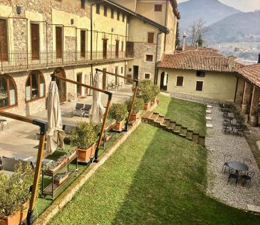 Lonno House | Villa Redona