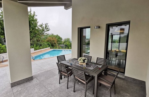 Colico Piano House | Villa Vittoria - POOL