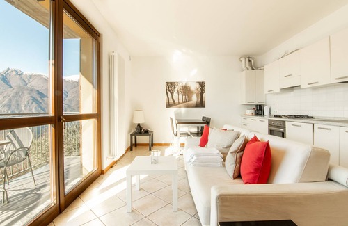 Perledo Apartment | Vista d'Oro Ulivo Apt. 7, Perledo, Italy