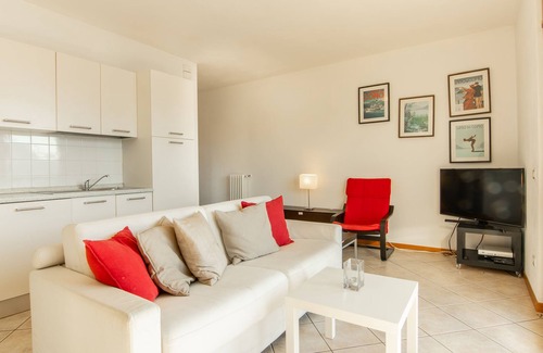 Perledo Apartment | Vista d'Oro Ulivo Apt. 7, Perledo, Italy