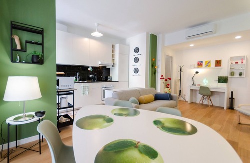 Lorenteggio Apartment | VivimiHome -Fiordalisi Home a 3 minuti dalla Metro