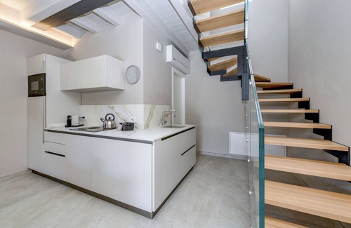 Anfo Apartment | Wonderful apartment with swimming pool and lake view