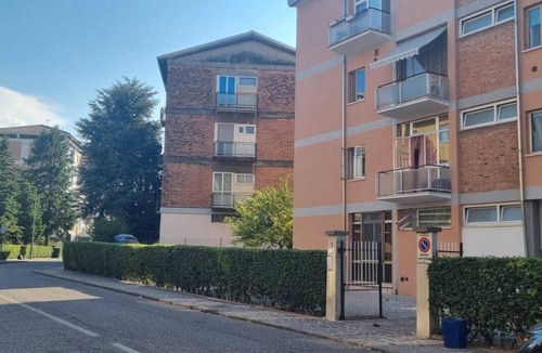 Mantua Apartment | 1.5 km from Palazzo Te and 100 meters from the hospital in Mantua Casa Emma