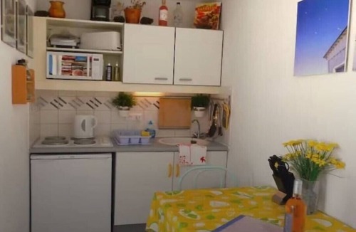Theoule-sur-Mer Apartment | 1 bed apt, shared pool, FREE wifi, in a small complex, mountain and sea views.