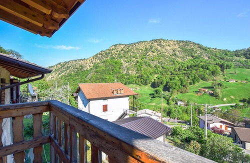 Tavernole sul Mella House | 1 bedroom gorgeous home in Pezzoro