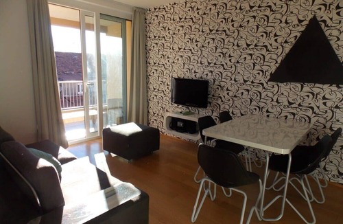 Maccagno Apartment | 1 bedroom Italian Lakes holiday home