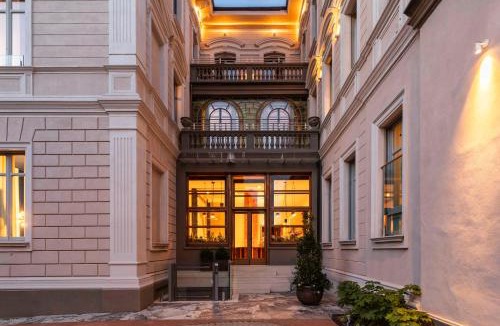 Cremona Apartment | 10 Manzoni Aparthotel
