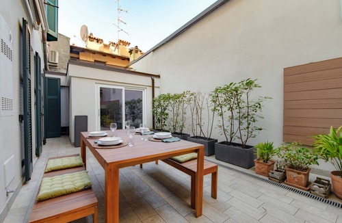 Como Apartment | 100 m² Apartment ∙ 1 bedroom ∙ 4 guests