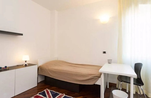 Bicocca Other | 100 m² Shared room ∙ 1 bedroom ∙ 2 guests