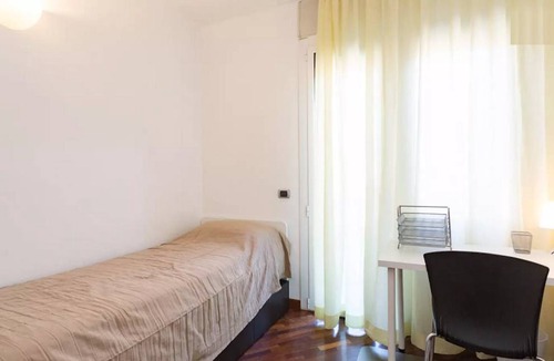 Bicocca Other | 100 m² Shared room ∙ 1 bedroom ∙ 2 guests