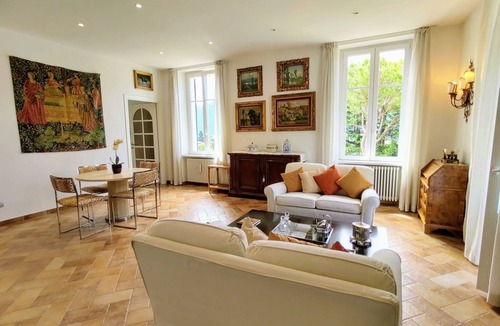 Azzano Villa | 100 m² Villa ∙ 1 bedroom ∙ 5 guests
