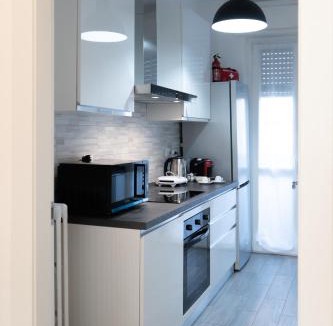 Gallaratese Apartment | 10min RhoFiera & SanSiro - 5min Metro - AC - FreeParking