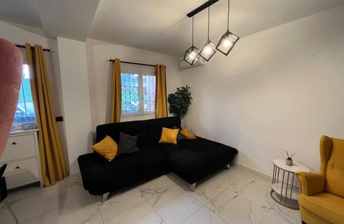 Comasina House | 110 m² House ∙ 2 bedrooms ∙ 4 guests