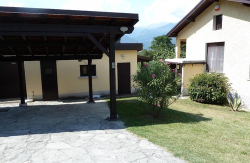 Colico House | 110 m² House ∙ 3 bedrooms ∙ 6 guests
