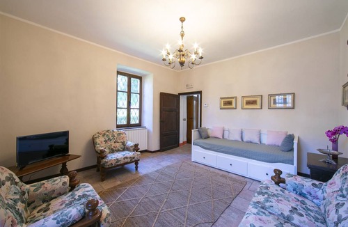 Brebbia Villa | 110 m² Villa ∙ 2 bedrooms ∙ 6 guests