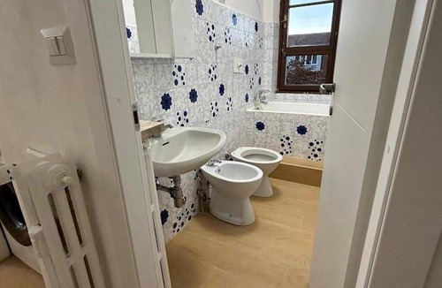 Cagnola Other | 115 m² Shared room ∙ 1 bedroom ∙ 1 guest