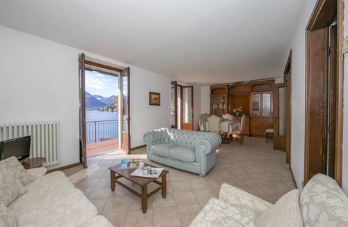 Ossuccio Apartment | 120 m² Apartment ∙ 3 bedrooms ∙ 6 guests