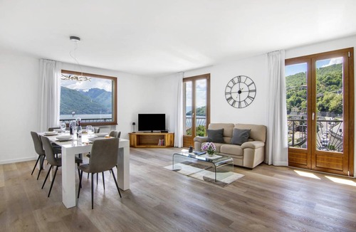 Vignola Apartment | 120 m² Apartment ∙ 3 bedrooms ∙ 6 guests