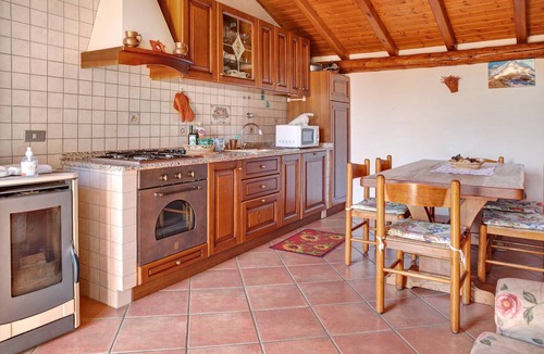 Colorina House | 120 m² House ∙ 2 bedrooms ∙ 6 guests