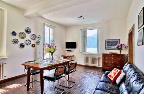Bellano House | 120 m² House ∙ 4 bedrooms ∙ 5 guests