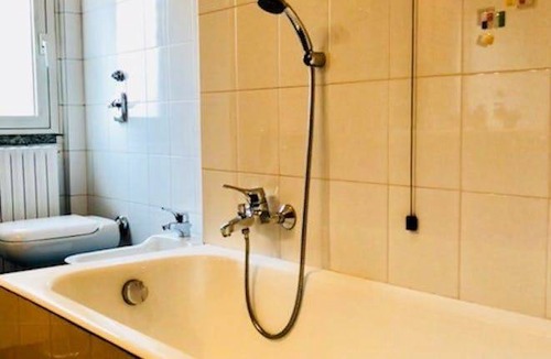 Pregnana Milanese Resort | 120 m² Private room ∙ 1 bedroom ∙ 4 guests
