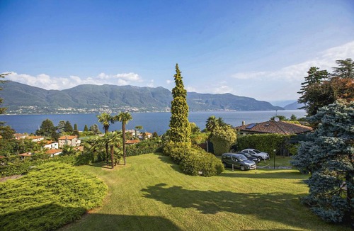 Porto Valtravaglia Apartment | 130 m² Apartment ∙ 2 bedrooms ∙ 10 guests