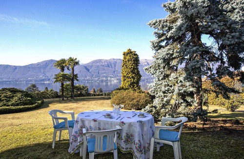Porto Valtravaglia Apartment | 130 m² Apartment ∙ 2 bedrooms ∙ 10 guests