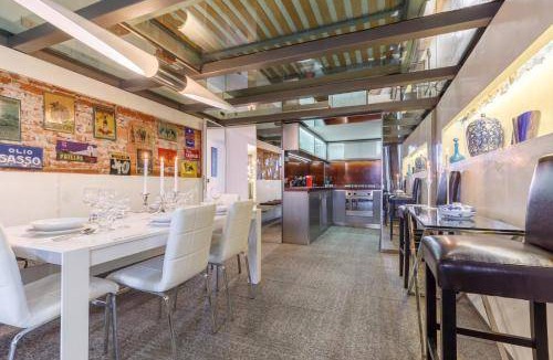 Porta Garibaldi Apartment | 130 m² Apartment ∙ 3 bedrooms ∙ 6 guests