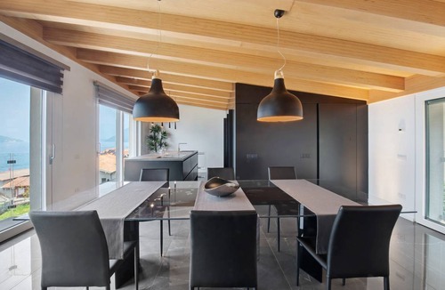 Lezzeno Apartment | 130 m² Apartment ∙ 2 bedrooms ∙ 4 guests