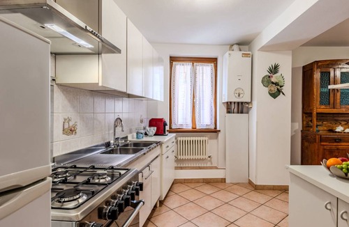 Claino Con Osteno House | 130 m² House ∙ 1 bedroom ∙ 5 guests