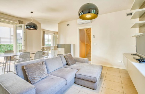 Raffa House | 130 m² House ∙ 3 bedrooms ∙ 6 guests