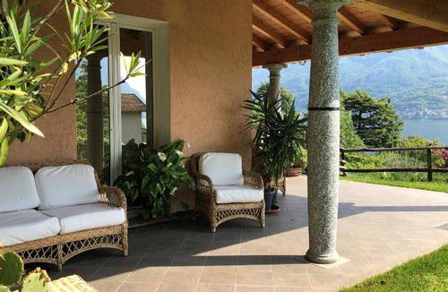 Oliveto Lario Bed & Breakfast | 14 m² Bed and breakfast ∙ 2 guests