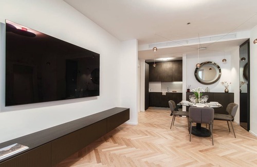 Como City Centre Apartment | 140 m² Apartment ∙ 3 bedrooms ∙ 6 guests