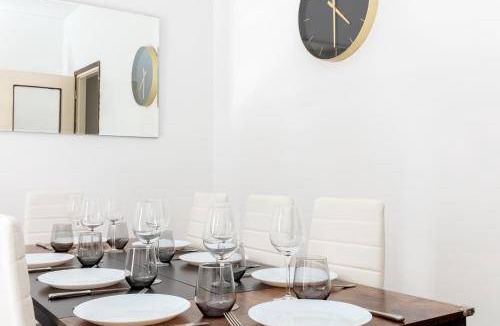 Calvairate Apartment | 140 m² Apartment ∙ 3 bedrooms ∙ 8 guests
